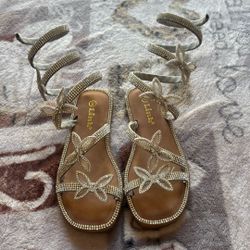 Link Toddler Sandals Size 9