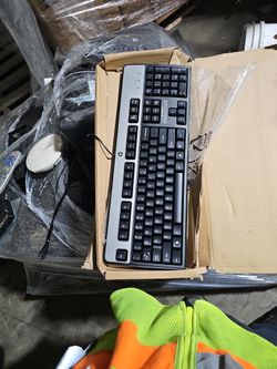 HP KEYBOARD