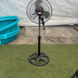 Nu Power 12” Super Stand Fan 360 Oscillating 