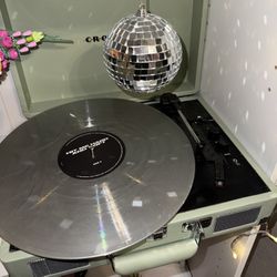 Crosley Suitcase Record Player