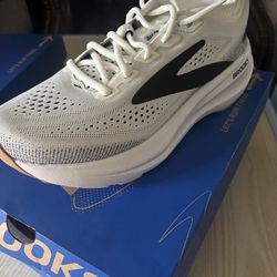 Brooks Glycerin 23 run/walk