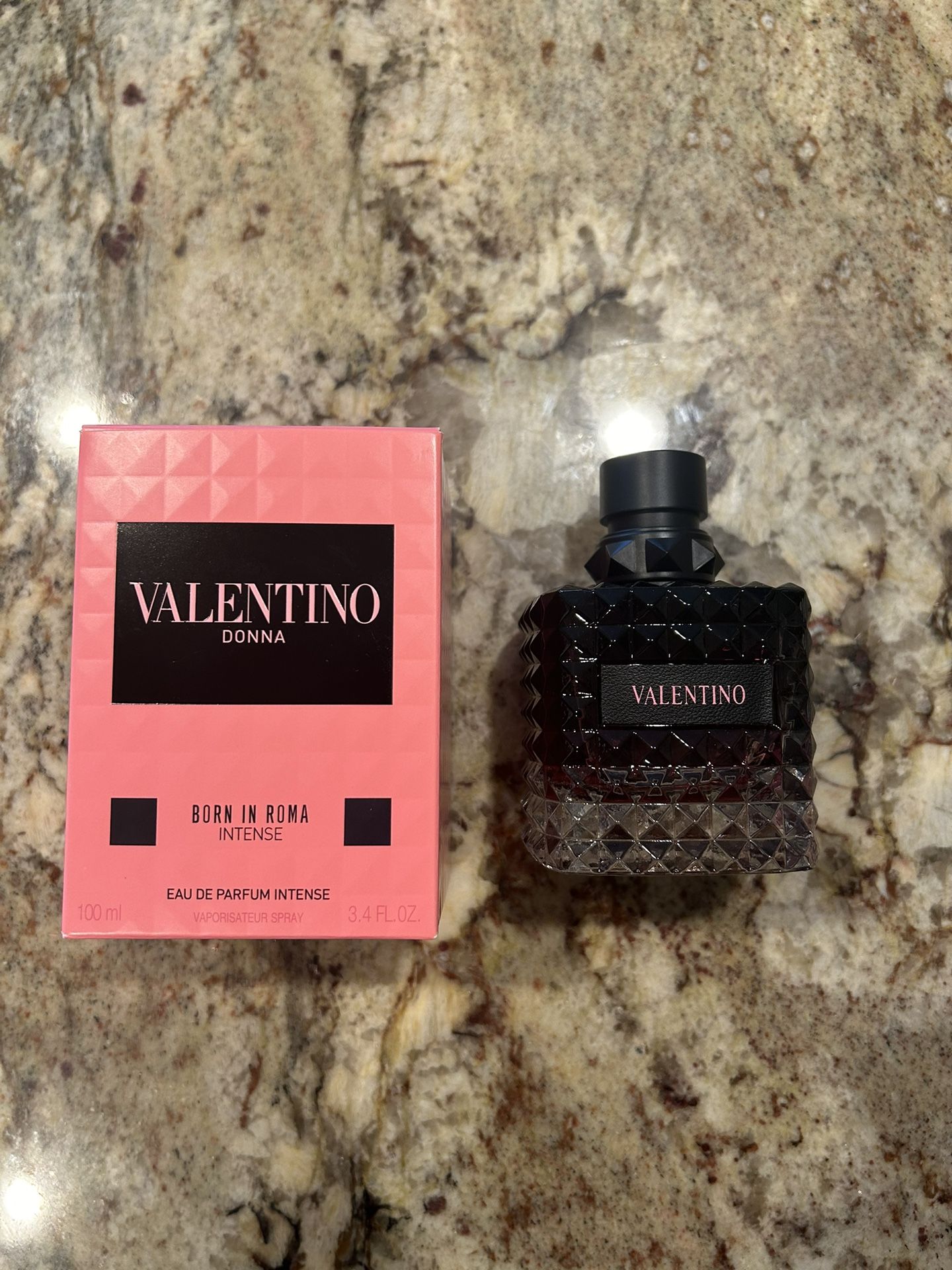 Valentino BORN IN ROMA UOMO EAU DE PARFUM INTENSE 3.4 Oz