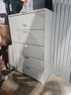 5 Drawer Hon Industries File Cabinet