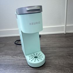 Used Keurig K-Mini Single Serve Coffee Maker – Mint Green