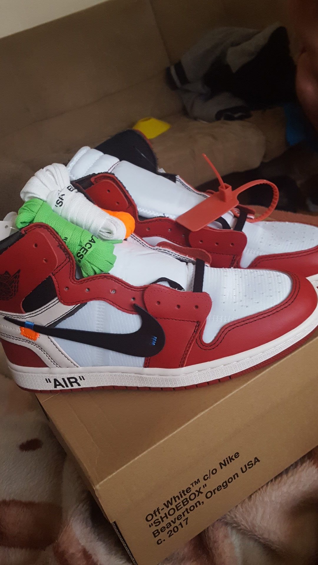 air Jordan retro 1 off white. Chicago