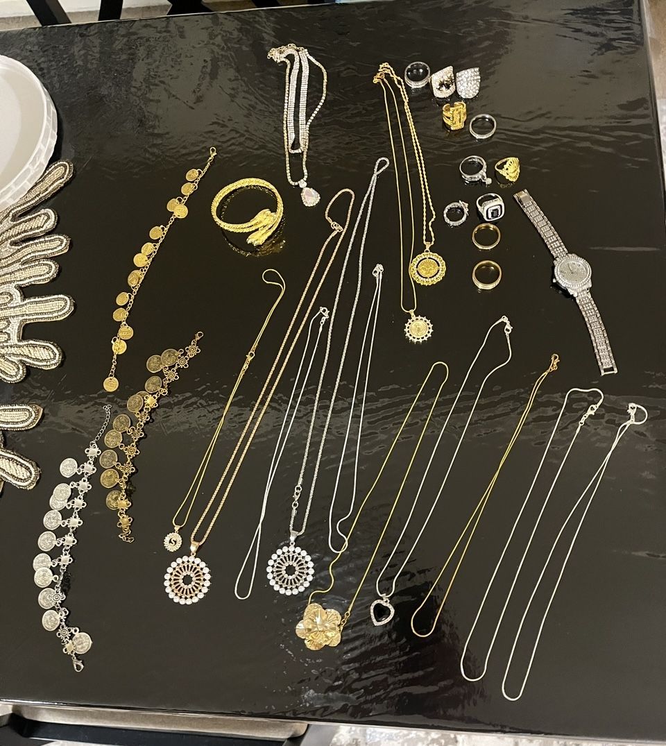 $80 For A Bundle Of Fashion  Plated Jewelry Not Real  Gold Or Silver  No Individual Purchase Pickup Gaithersburg Md20877