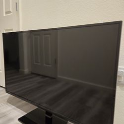 Vizio 55in TV NO STAND