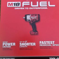 Milwaukee High Torque 1/2 Inch Impact Wrench 