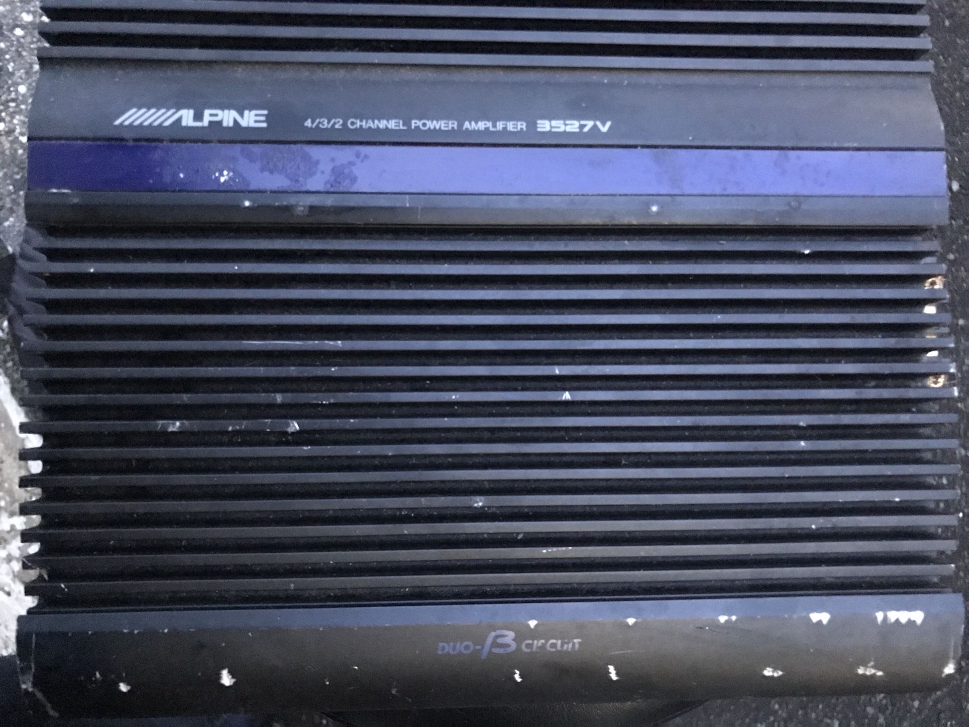 Alpine 3527v 4channel car amplifier amp. Old school power and reliability .