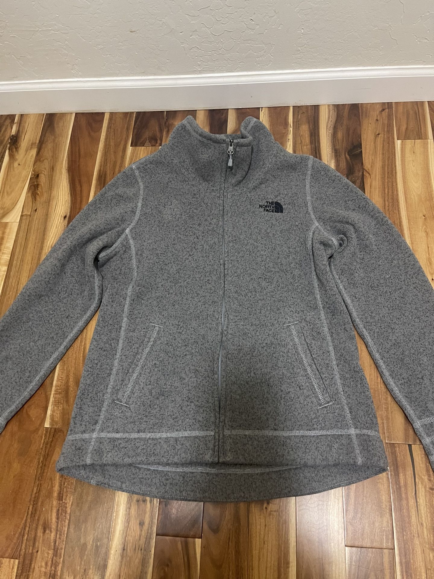 The North Face Women’s Sweater Jacket Hoodie Size L