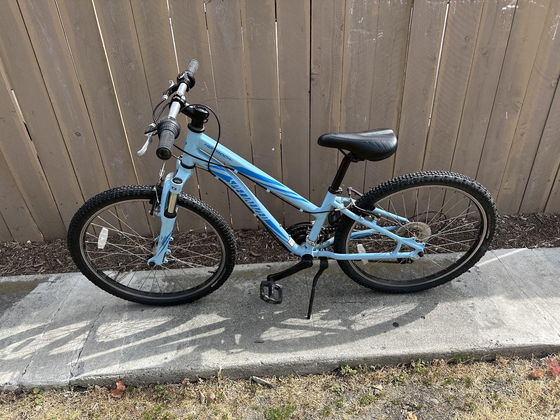 Kids Girl, Specialized Mountain Bike