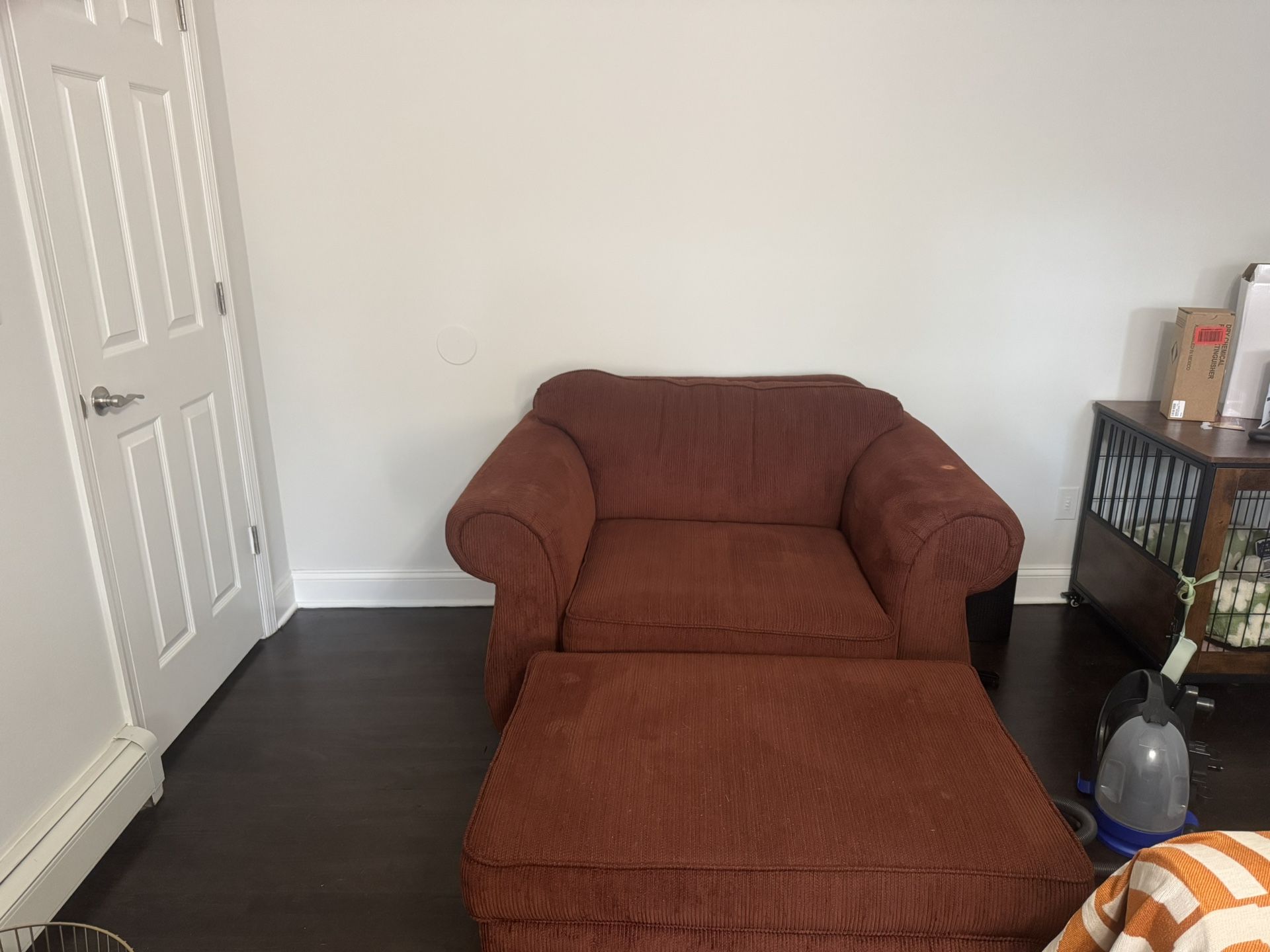 Sofa Chair With Ottoman 