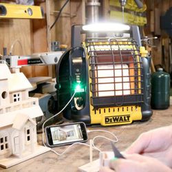 Dewalt 12,000 BTU Portable Radiant Propane Heater (Massachusetts Version) Tool-Only Brand New 