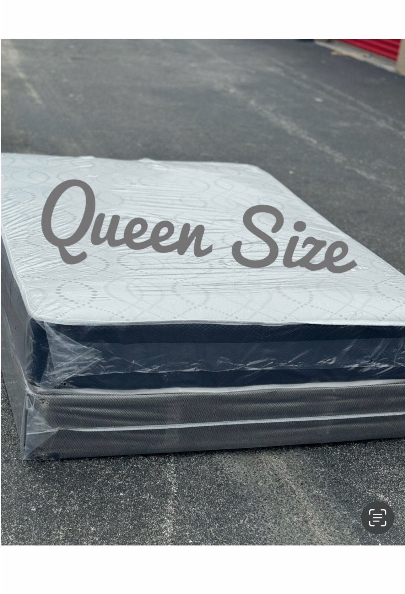 NEW Mattress Queen Size Regular With Box Spring // Offer  🚚