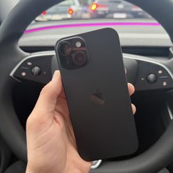 iPhone 15 - 128 GB 