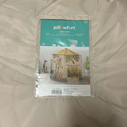 Pillowfort Play Tent