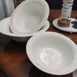 Antique bowl set