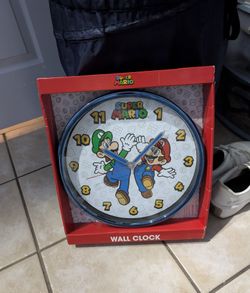 Mario And Luigi Wall Clock 
