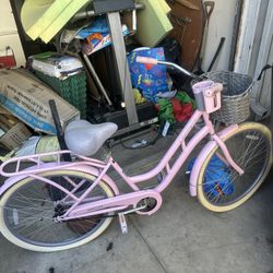 Pink Cruiser Bike – Like New 