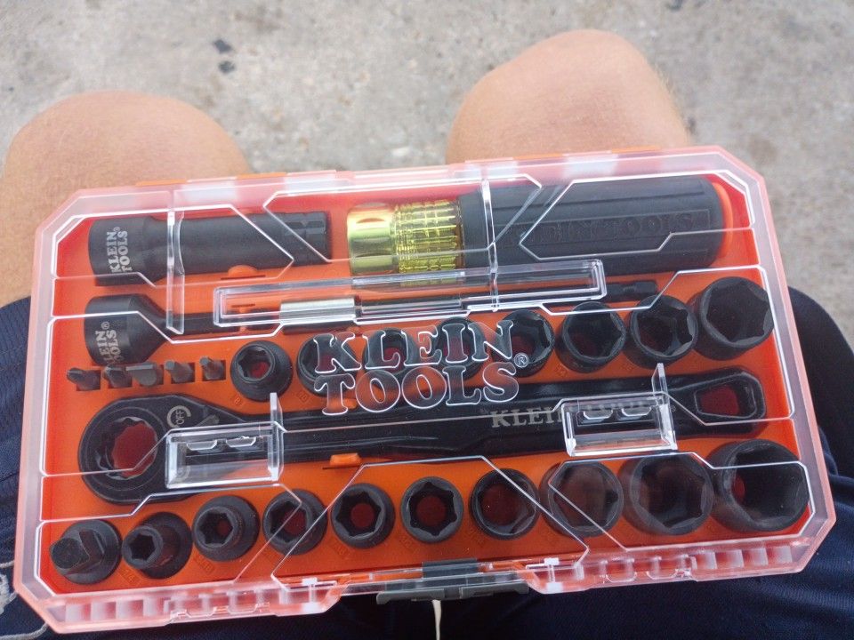 Klein Tools 28 Piece Essential Connect Pass Through Impact Socket Set