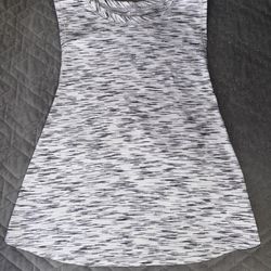 Women’s Lululemon Top Size 4