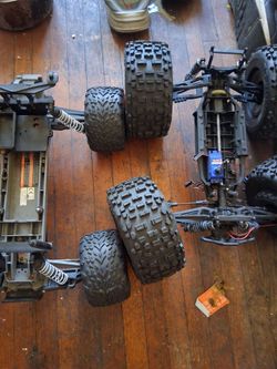 Traxxas trucks
