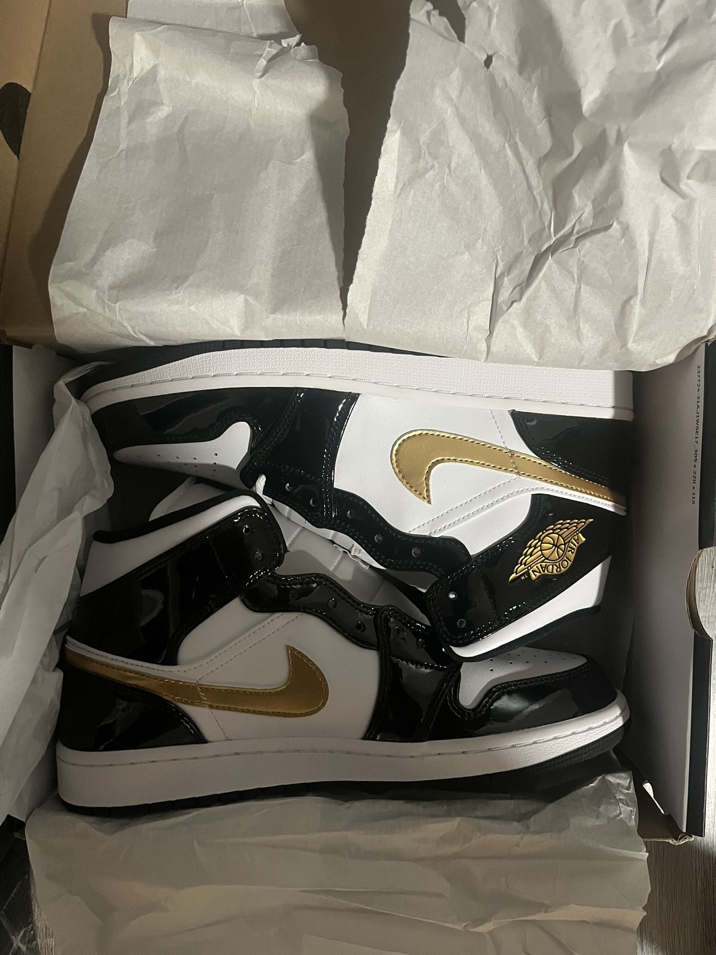 Jordan 1 Mid