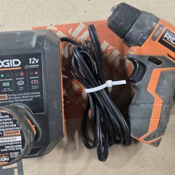 Rigid 12 V Drill Bundle