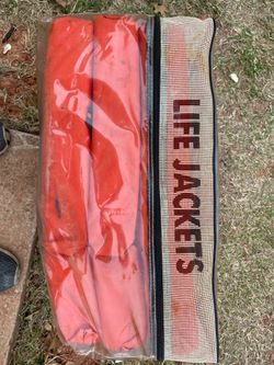 Life jackets 3 in pack