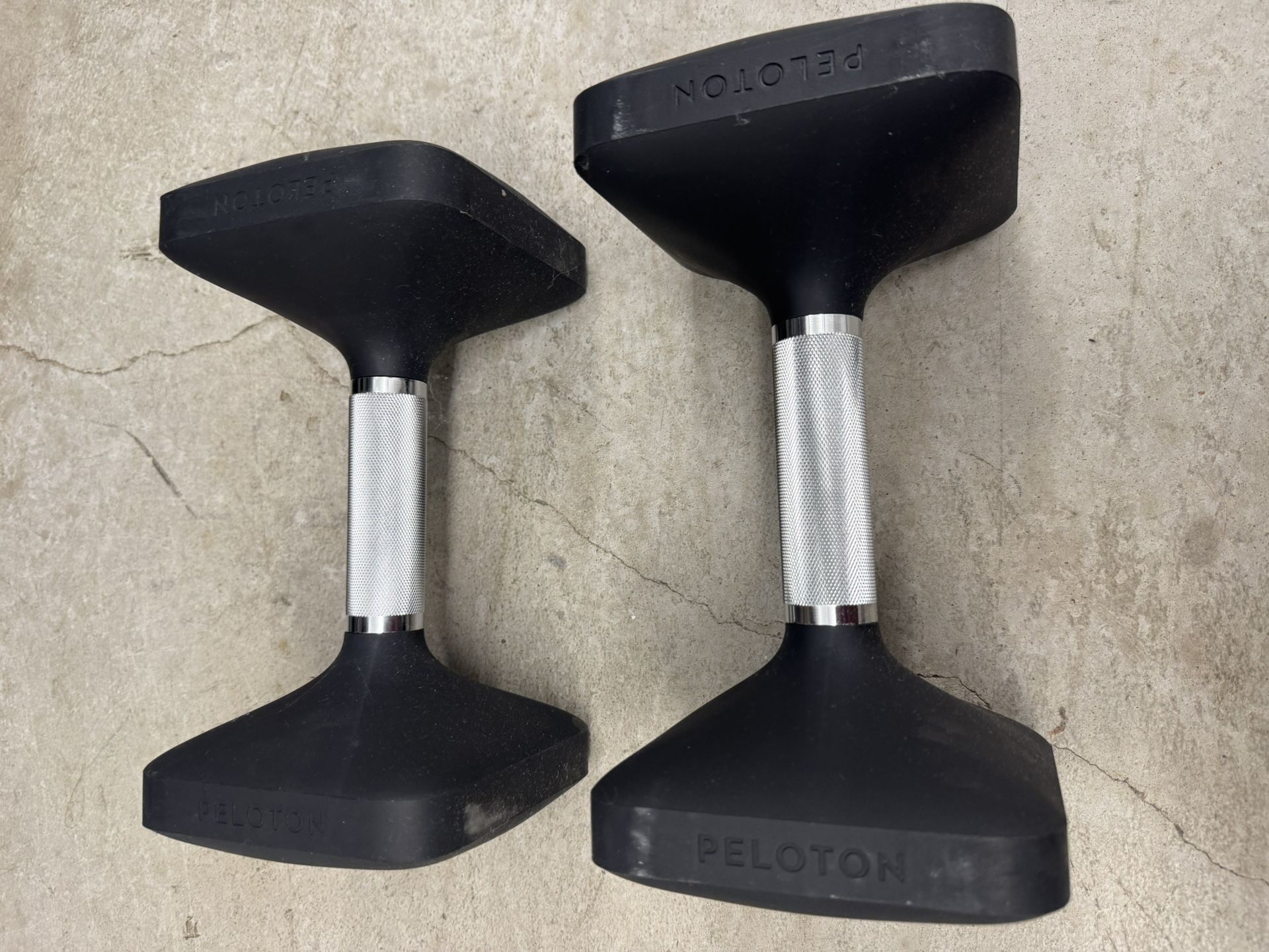 Dumbbells Peloton