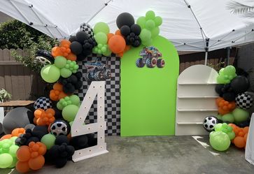Balloon Arch