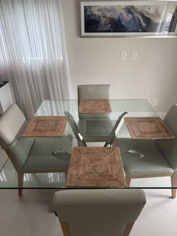 Modern Dining table square 60inx60in