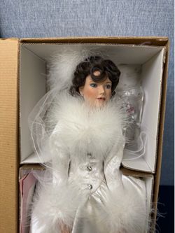Ashton Drake Galleries "Winter Romance"  Porcelain Bride Doll by Sandra Bilotto