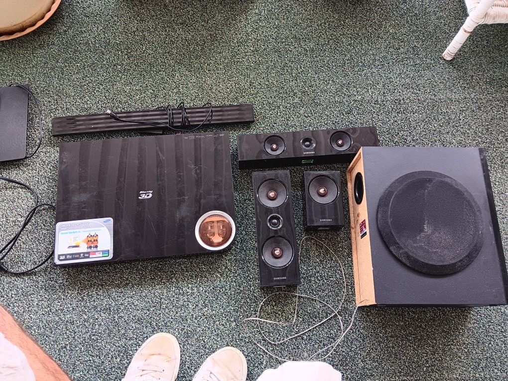 Samsung Blue Ray 3D Entertainment System
