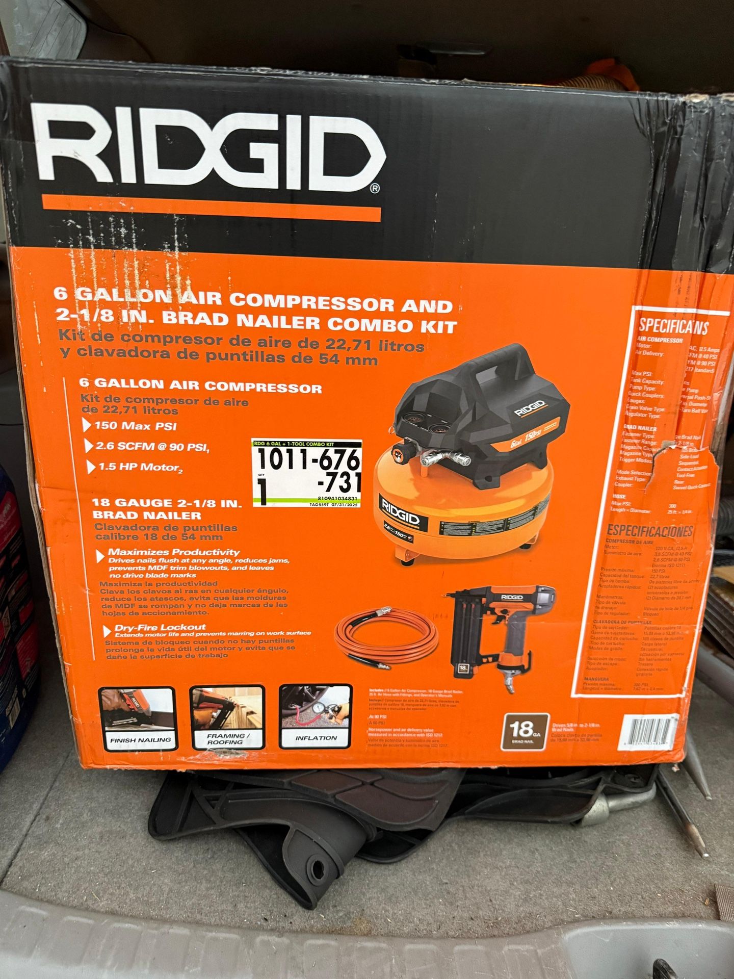 Compressor Of 6 Gallons And 18 Gauge Finishing Nailer
