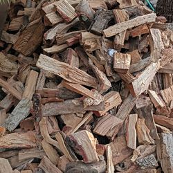 Oak firewood