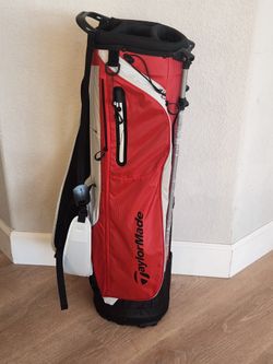 Men's TaylorMade FlexTech Superlite Stand Bag Silver/Red 4 Way Divider 6 Pocket