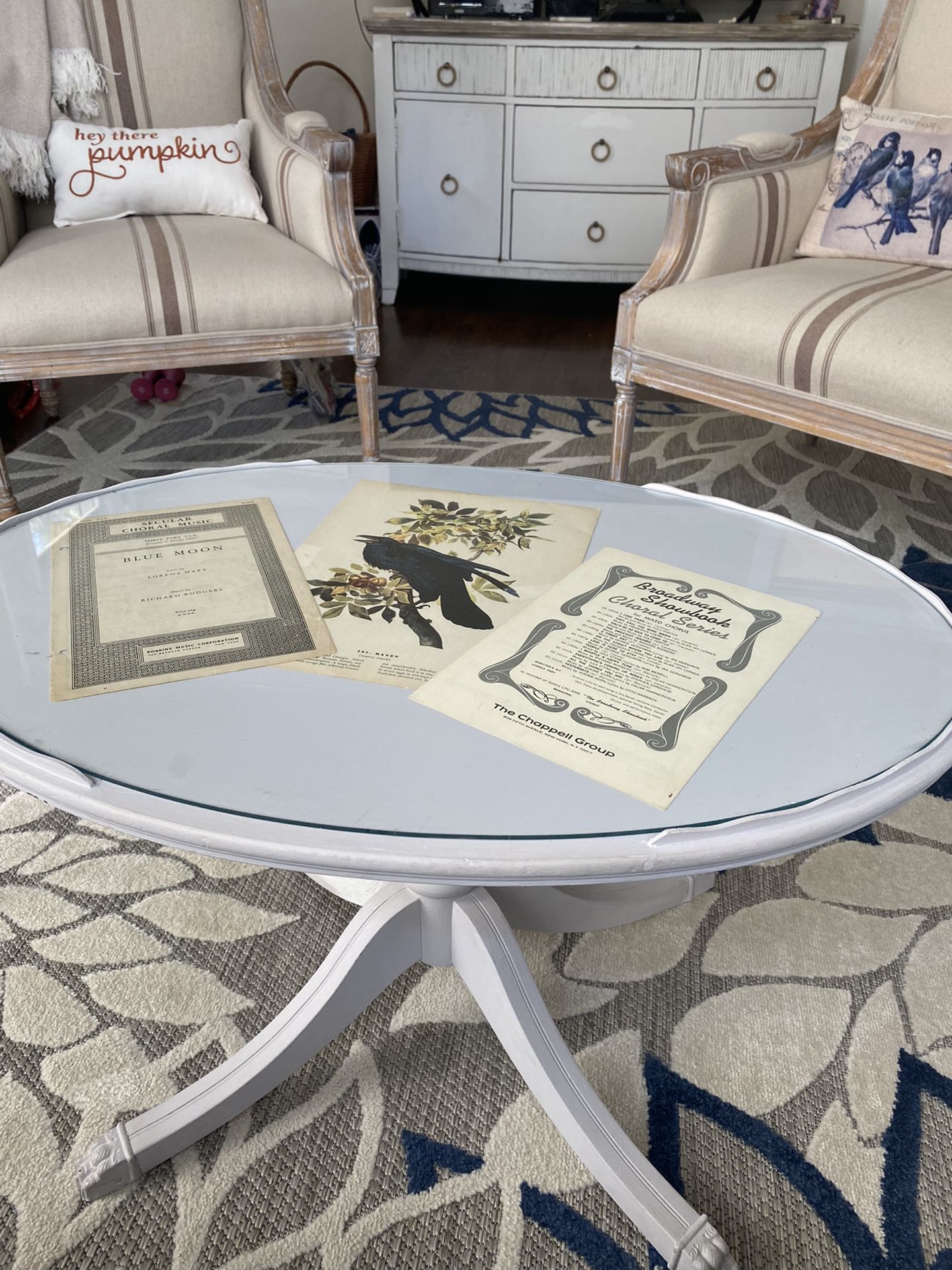 Antique/ Vintage Coffee Table With Glass White
