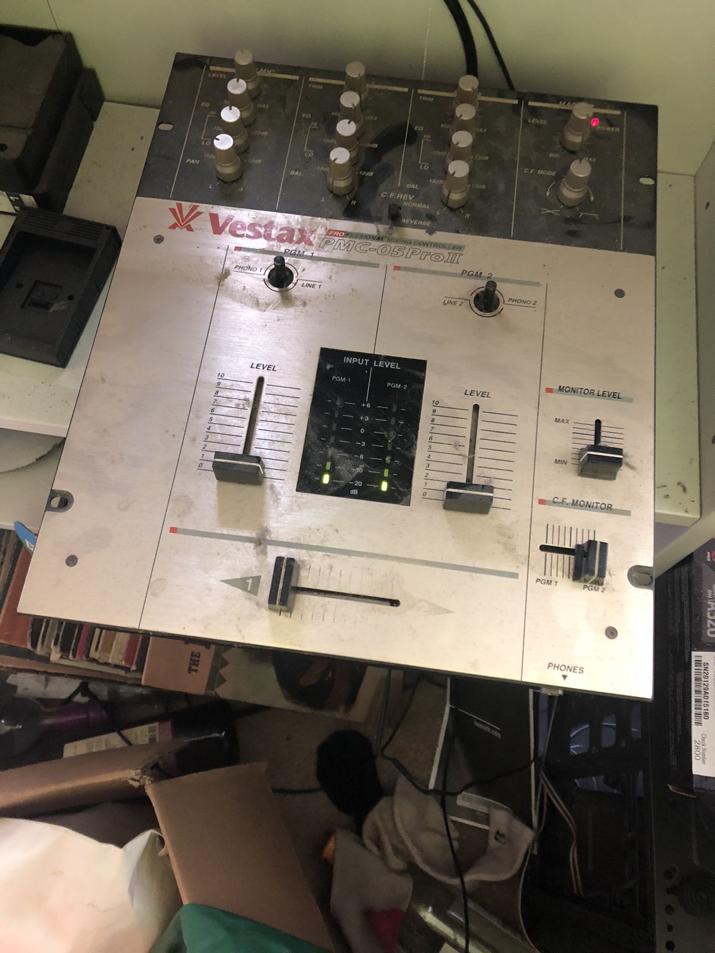 Vestax PMC 05 Pro-02 DJ Mixer