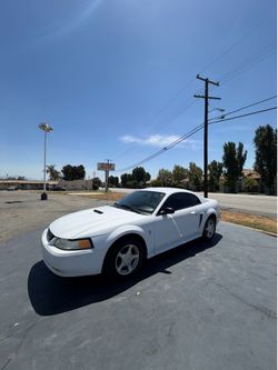 2002 ford mustang
