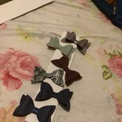 Liz’s Bows