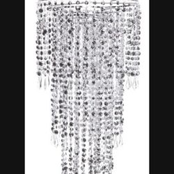 Chandler Medium Size
