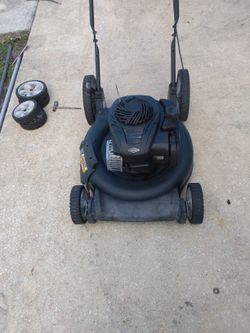 Briggs S T R A T T O N 21 Inch Cut