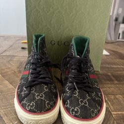 Authentic Mens Gucci Shoes Size 7.5