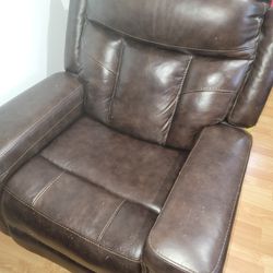 Recliner With Charging Port