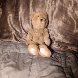 Various Vintage Stuffed Animals