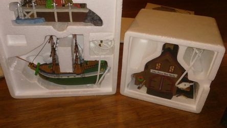 Dept 56 Heritage Village Collection Boat and Boat Works
