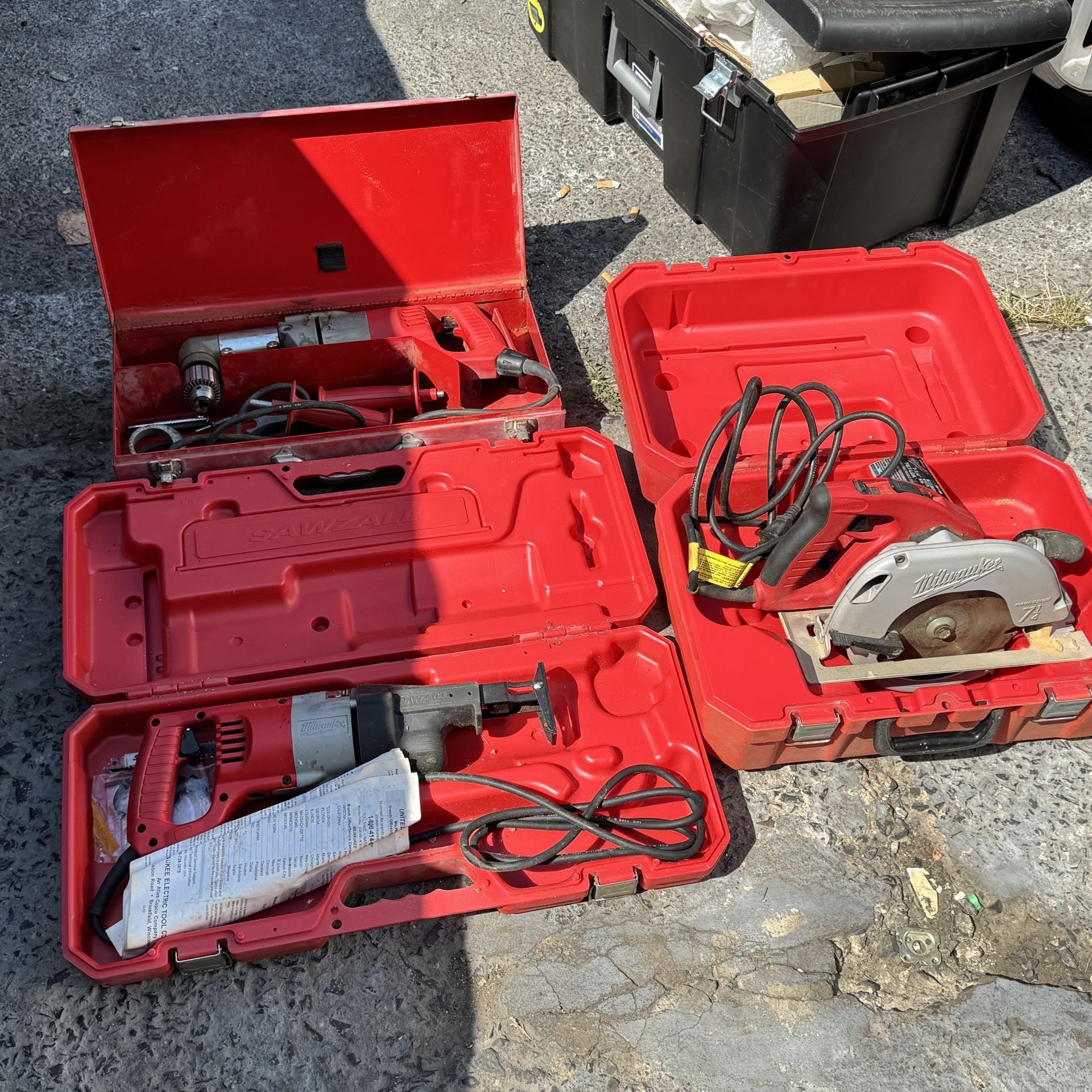 Milwaukee Circular Saw, right angle drill, sawzall
