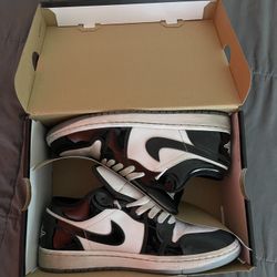 Jordan 1 Low Concord