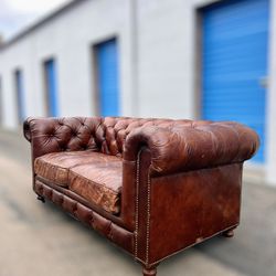 Timothy Oulton Leather Chesterfield Sofa Halo Can Deliver